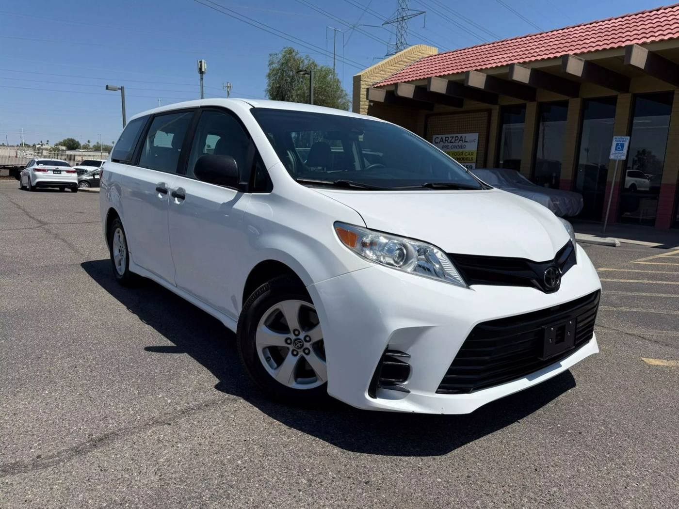 2018 Toyota Sienna L — Minivan — 71,513 mi — Surprise, AZ