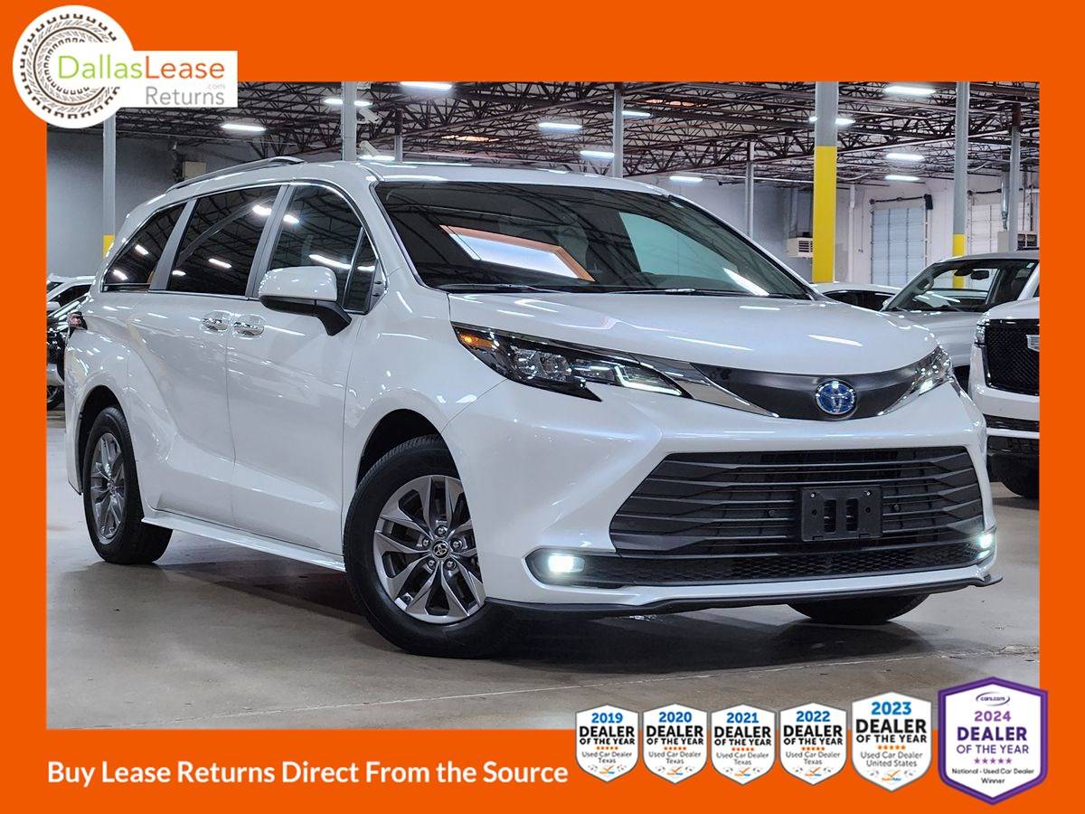 2025 Toyota Sienna XLE — Minivan — 13,846 mi — Dallas, TX