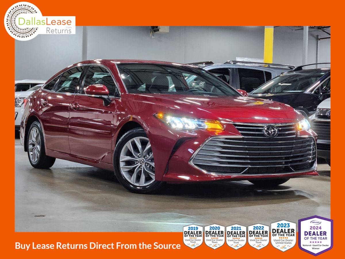 2022 Toyota Avalon XLE — Sedan — 30,111 mi — Dallas, TX