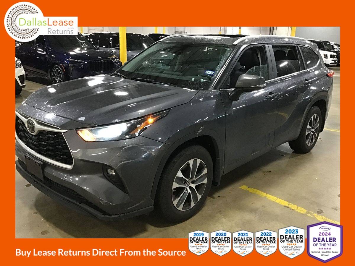 2023 Toyota Highlander XLE — SUV — 10,891 mi — Dallas, TX