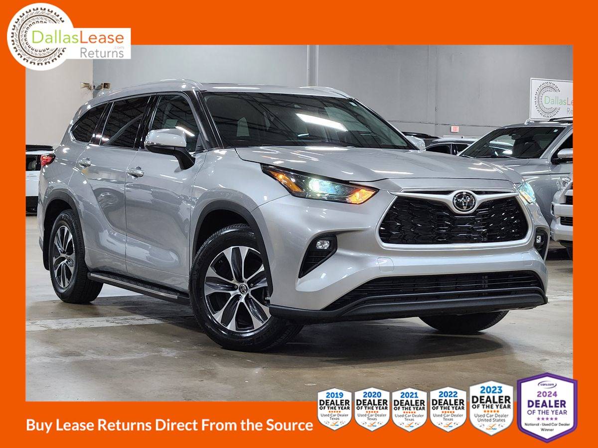 2022 Toyota Highlander XLE — SUV — 23,709 mi — Dallas, TX