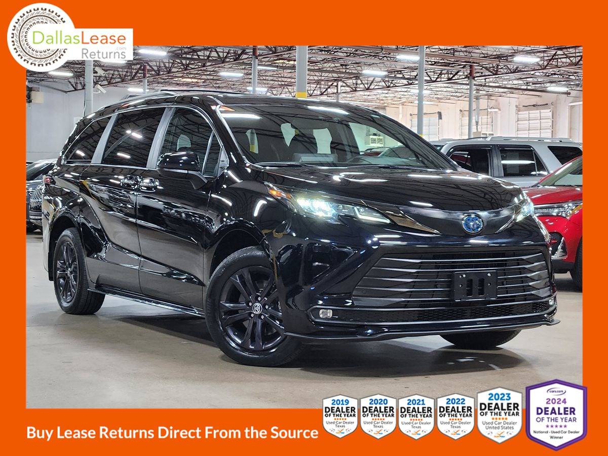 2024 Toyota Sienna Woodland Edition — Minivan — 17,693 mi — Dallas, TX