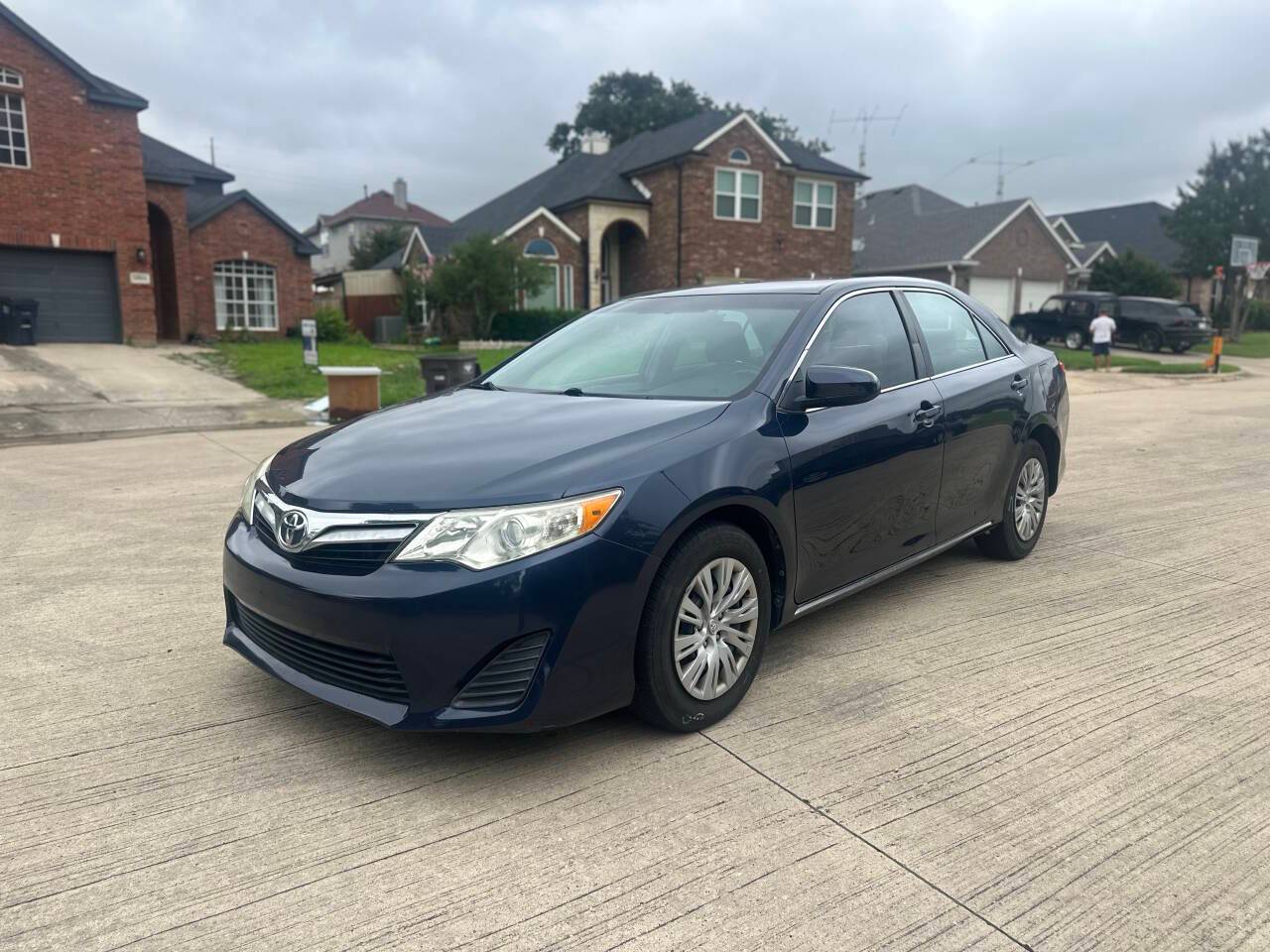 2014 Toyota Camry L — Sedan — 148,000 mi — Euless, TX
