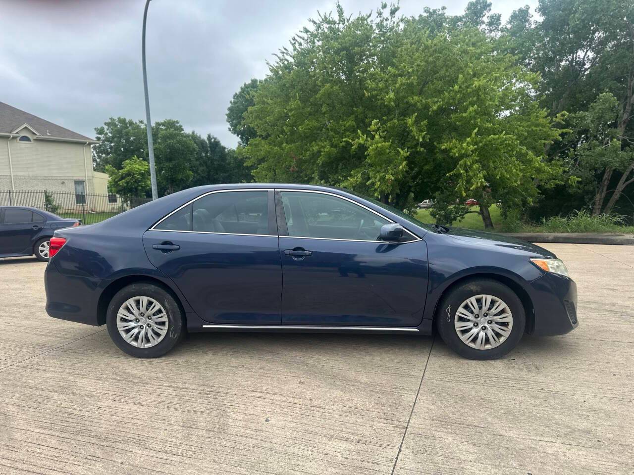 Thumbnail 4