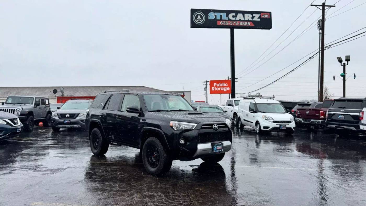 2021 Toyota 4Runner TRD Off Road Premium — SUV — 124,235 mi — Saint Charles, MO