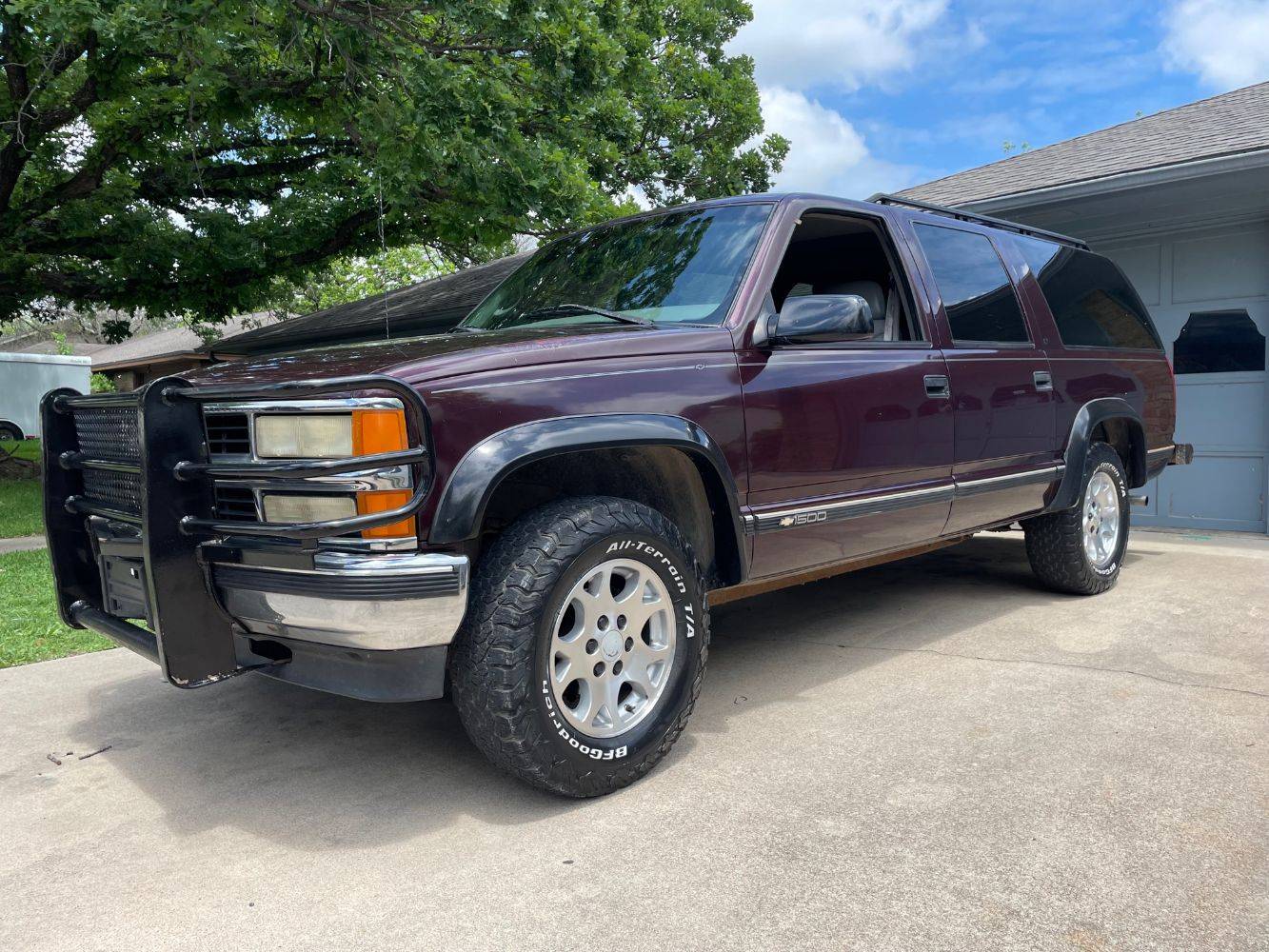 1997 Chevrolet Suburban Base — SUV — 238,293 mi — Temple, TX