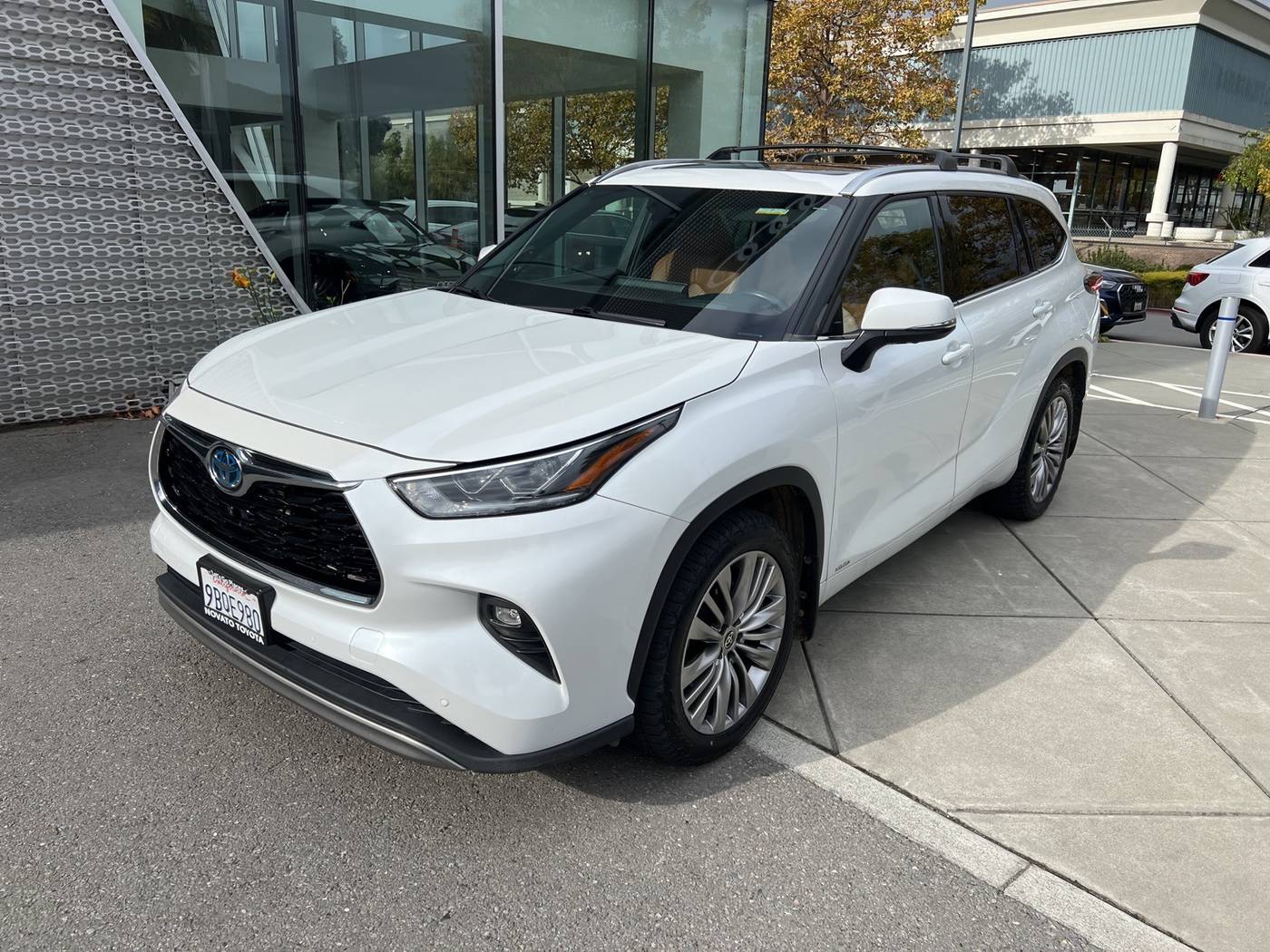 2022 Toyota Highlander Hybrid Platinum — SUV — 107,044 mi — San Rafael, CA