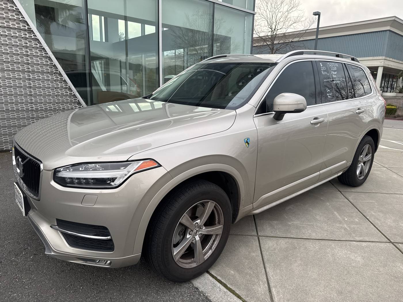 2016 Volvo XC90 T5 Momentum — SUV — 75,060 mi — San Rafael, CA
