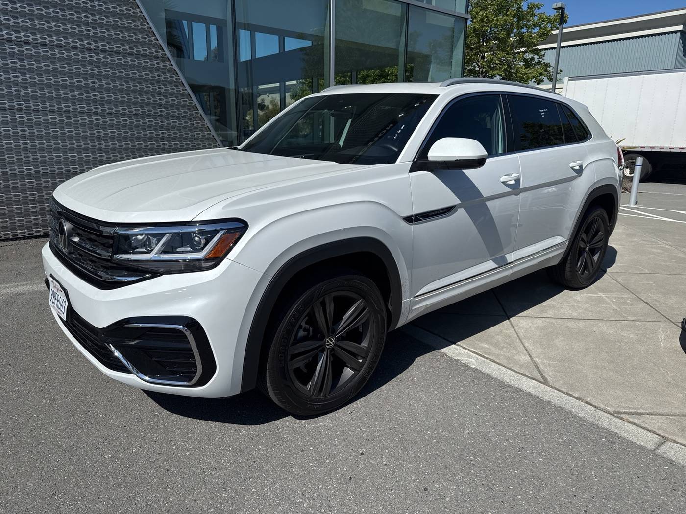 2022 Volkswagen Atlas Cross Sport SEL R-Line — SUV — 8,782 mi — San Rafael, CA