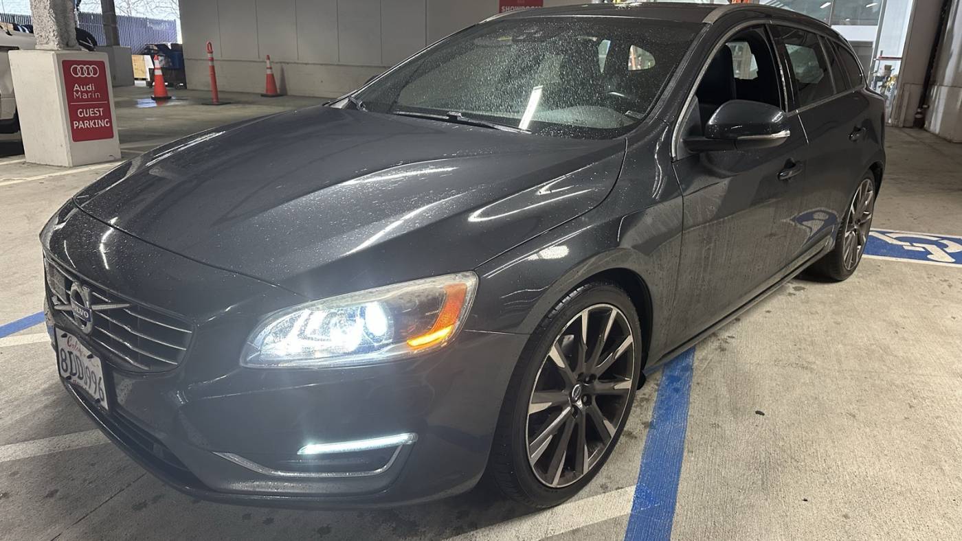 2015 Volvo V60 T5 Drive-E Platinum — Wagon — 111,510 mi — San Rafael, CA