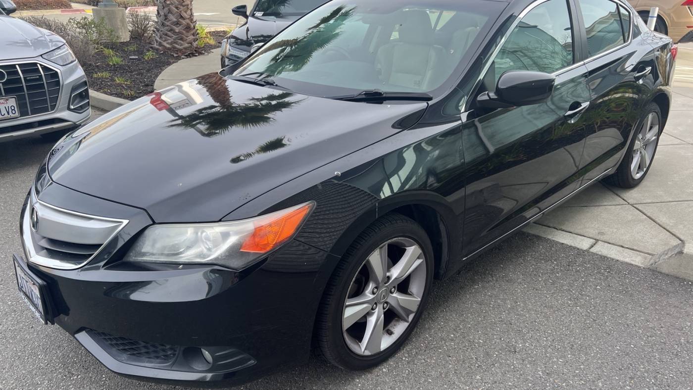 2014 Acura ILX Technology Package — Sedan — 134,899 mi — San Rafael, CA
