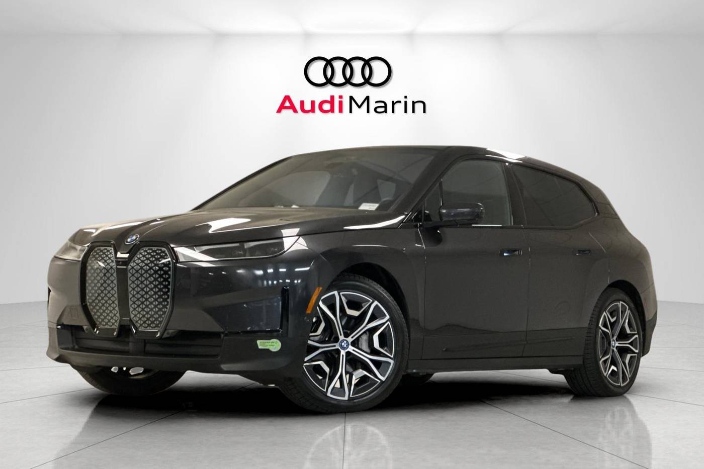2023 BMW iX xDrive50 — SUV — 28,559 mi — San Rafael, CA