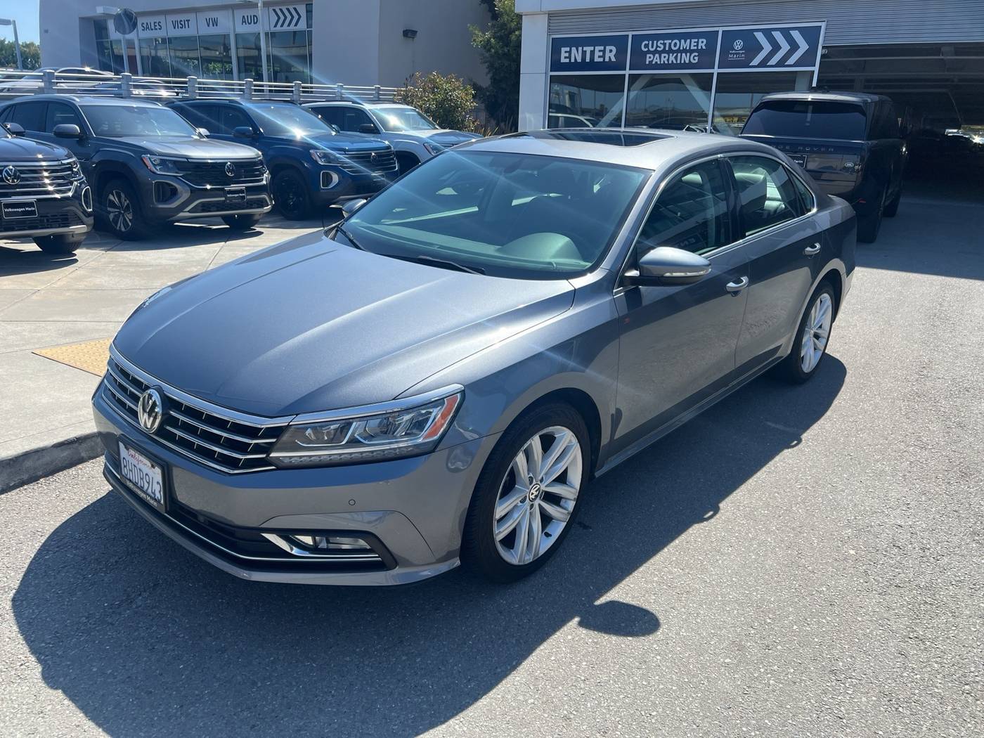 2018 Volkswagen Passat 2.0T SE — Sedan — 55,491 mi — San Rafael, CA