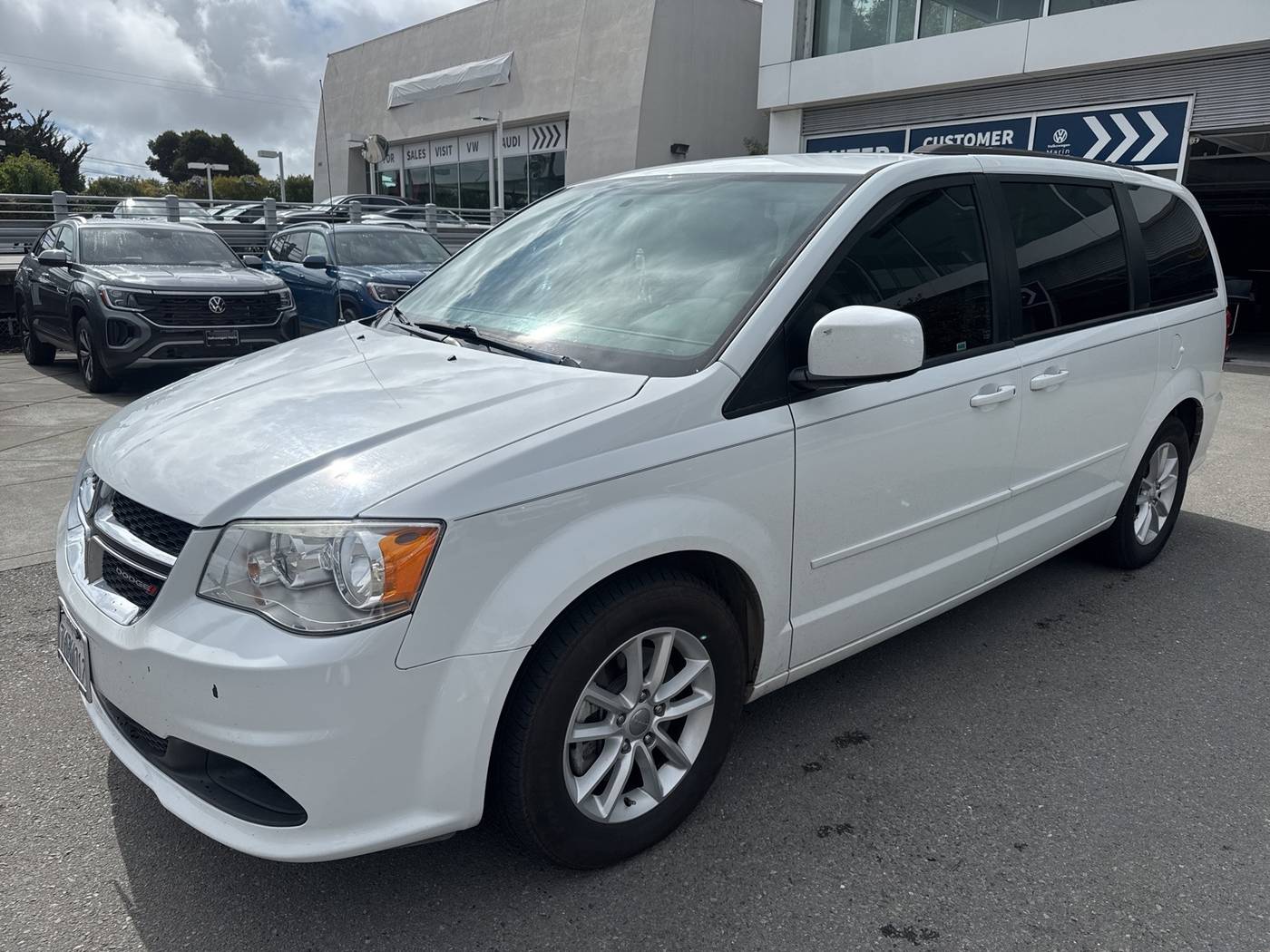 2015 Dodge Grand Caravan SXT — Minivan — 149,620 mi — San Rafael, CA