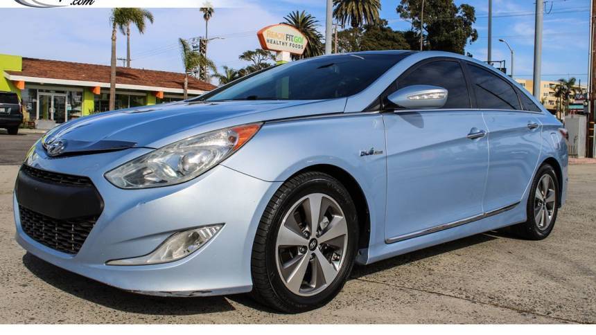 2011 Hyundai Sonata Hybrid Base — Sedan — 145,725 mi — Hermosa Beach, CA