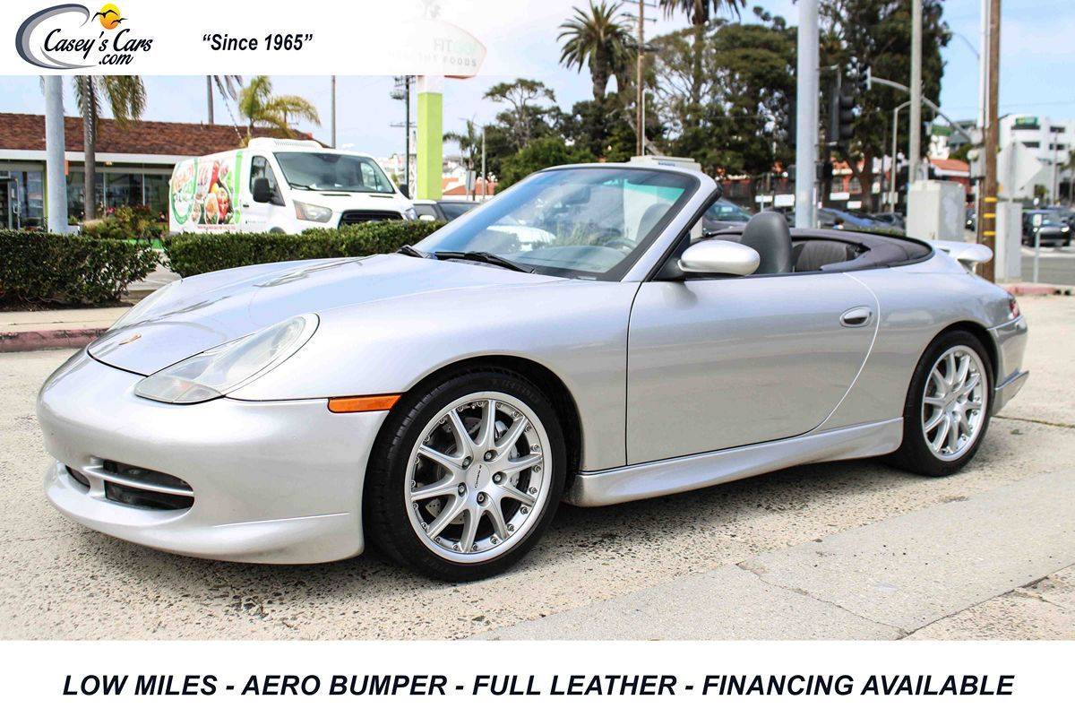 2000 Porsche 911 Carrera 4