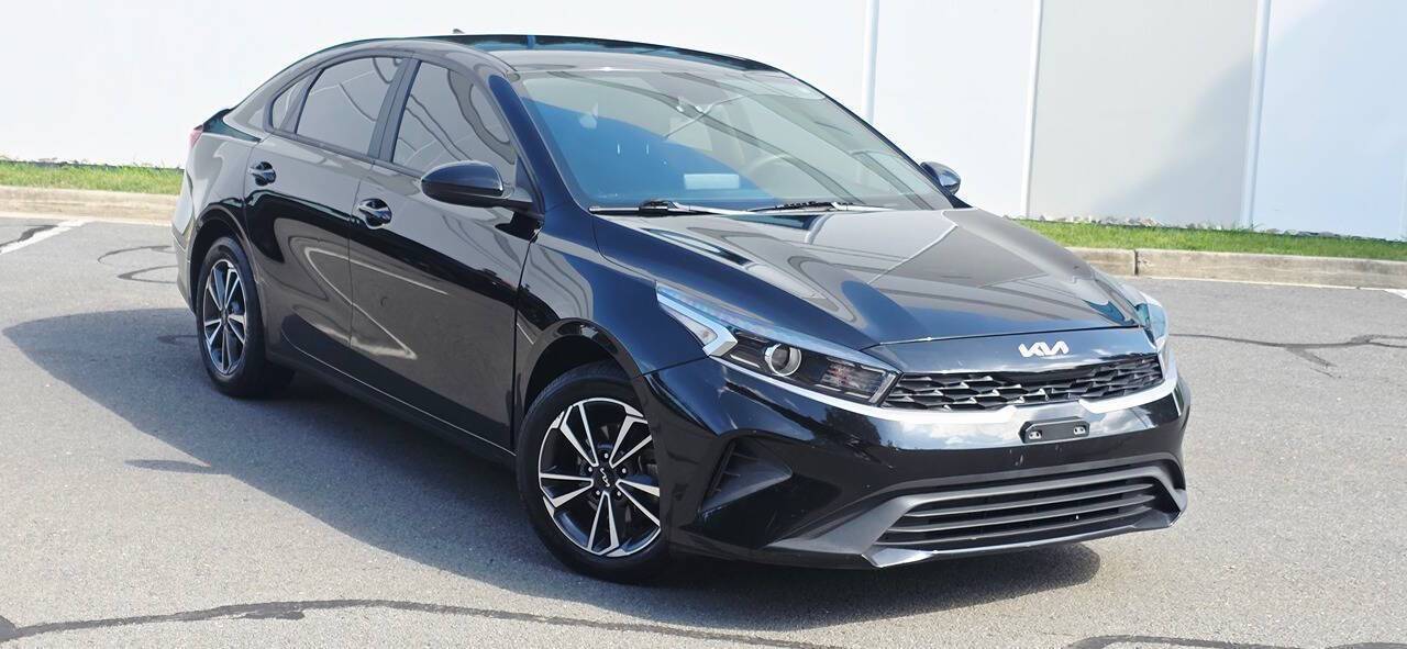 2022 Kia Forte LXS — Sedan — 83,487 mi — Sterling, VA
