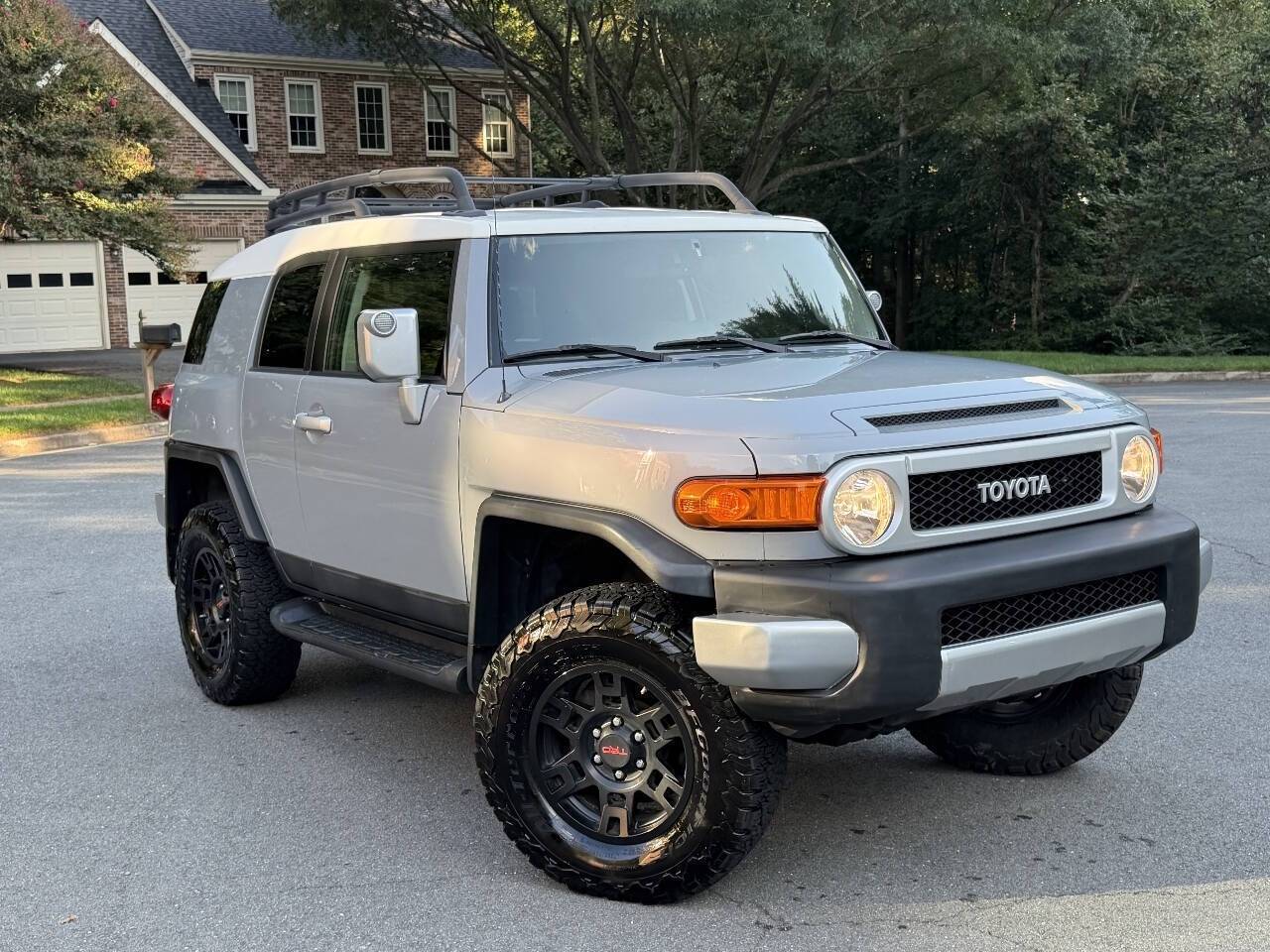2014 Toyota FJ Cruiser Base