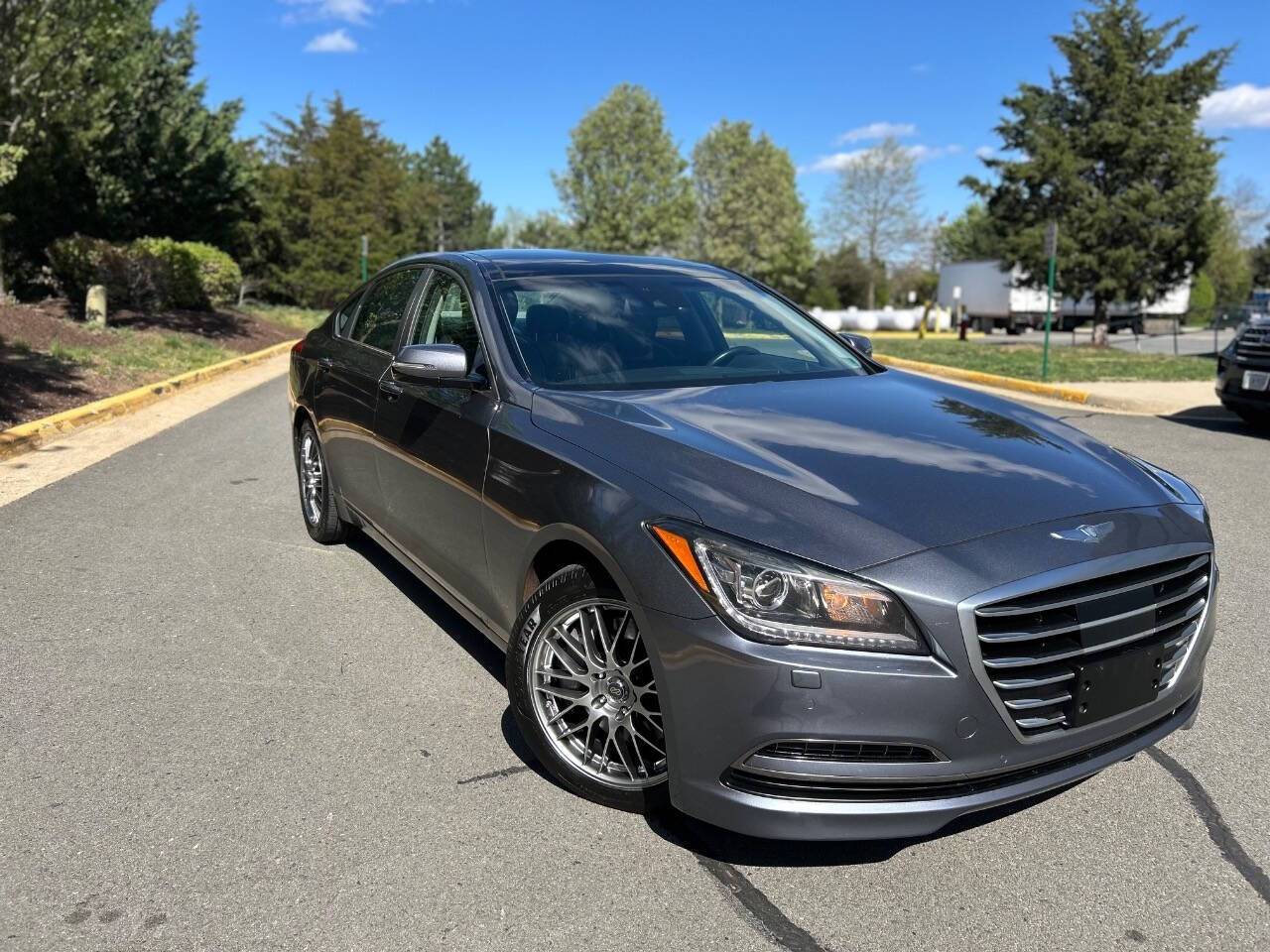 2015 Hyundai Genesis 3.8 — Sedan — 117,140 mi — Sterling, VA