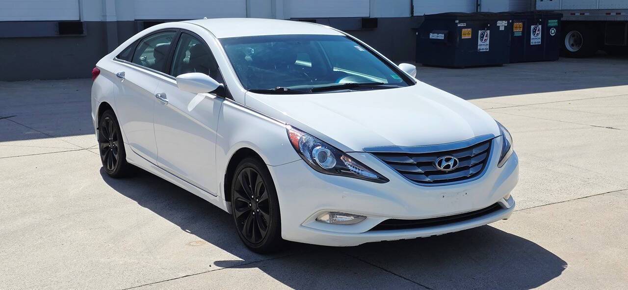 2011 Hyundai Sonata SE — Sedan — 59,194 mi — Sterling, VA