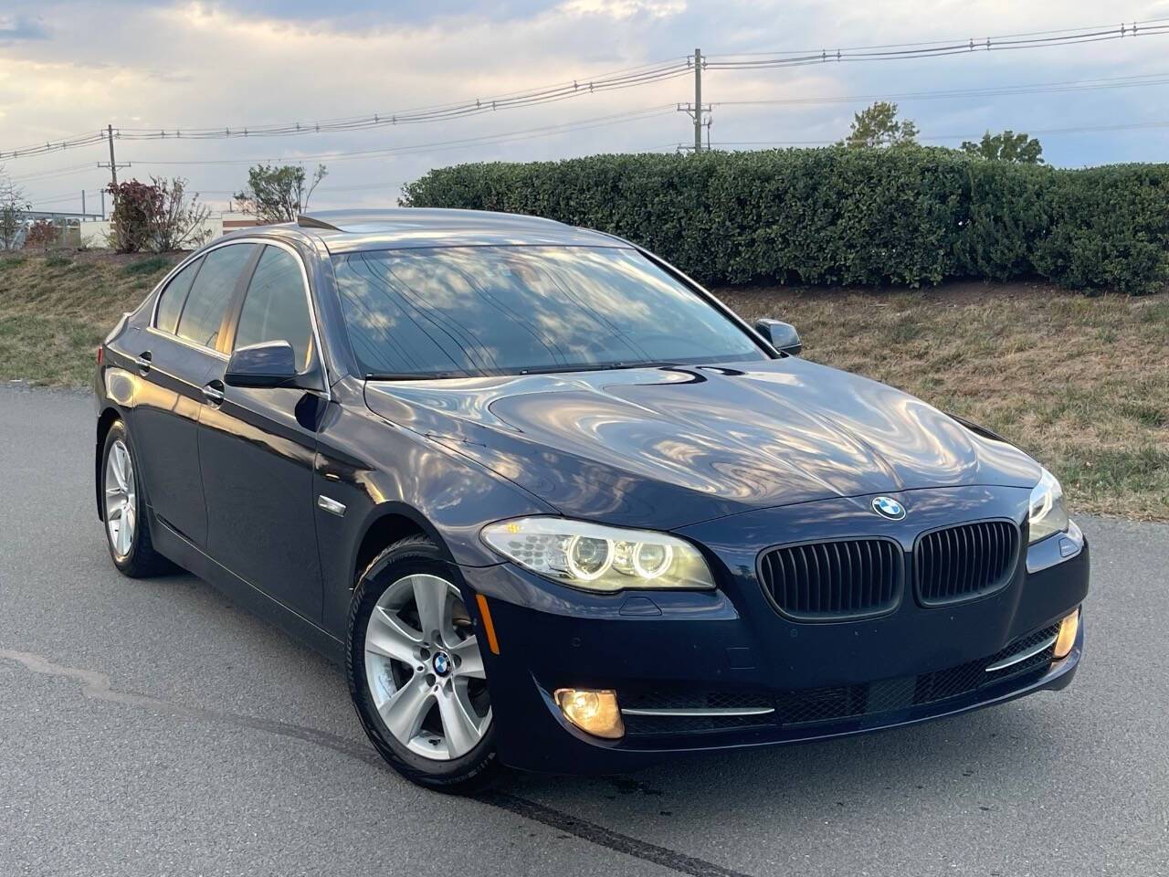 2011 BMW 5 Series 528i — Sedan — 95,429 mi — Sterling, VA