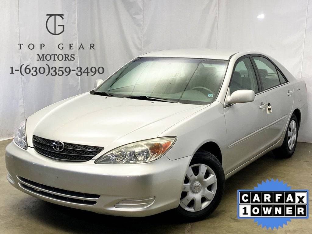 2004 Toyota Camry LE — Sedan — 181,436 mi — Addison, IL