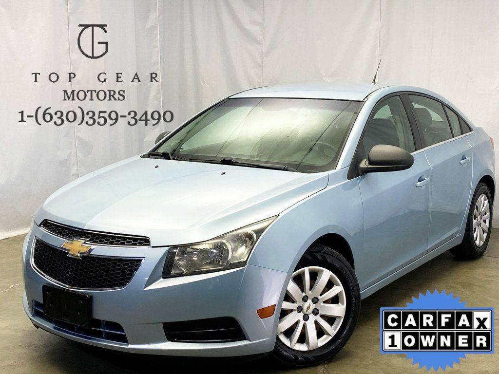 2011 Chevrolet Cruze LS — Sedan — 129,606 mi — Addison, IL