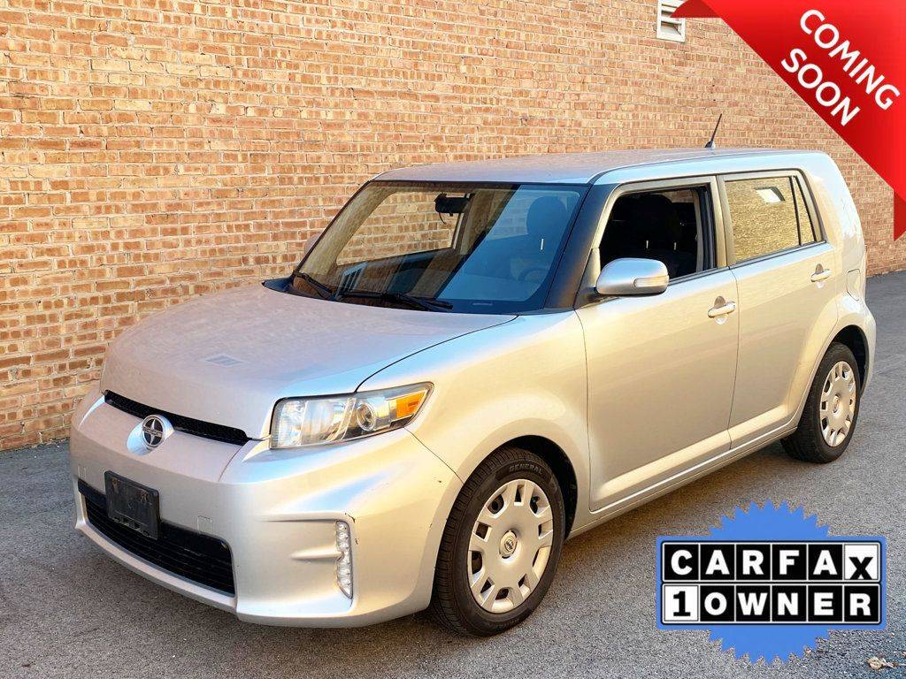 2015 Scion xB Base — Wagon — 127,832 mi — Addison, IL