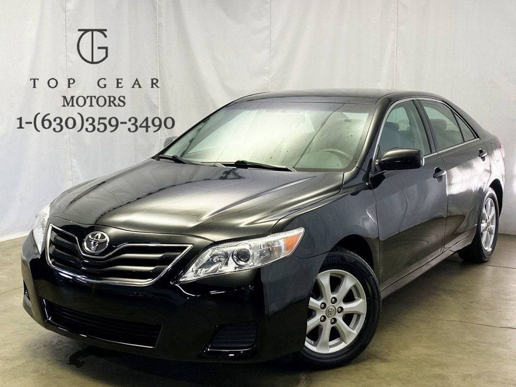 2011 Toyota Camry LE — Sedan — 170,968 mi — Addison, IL
