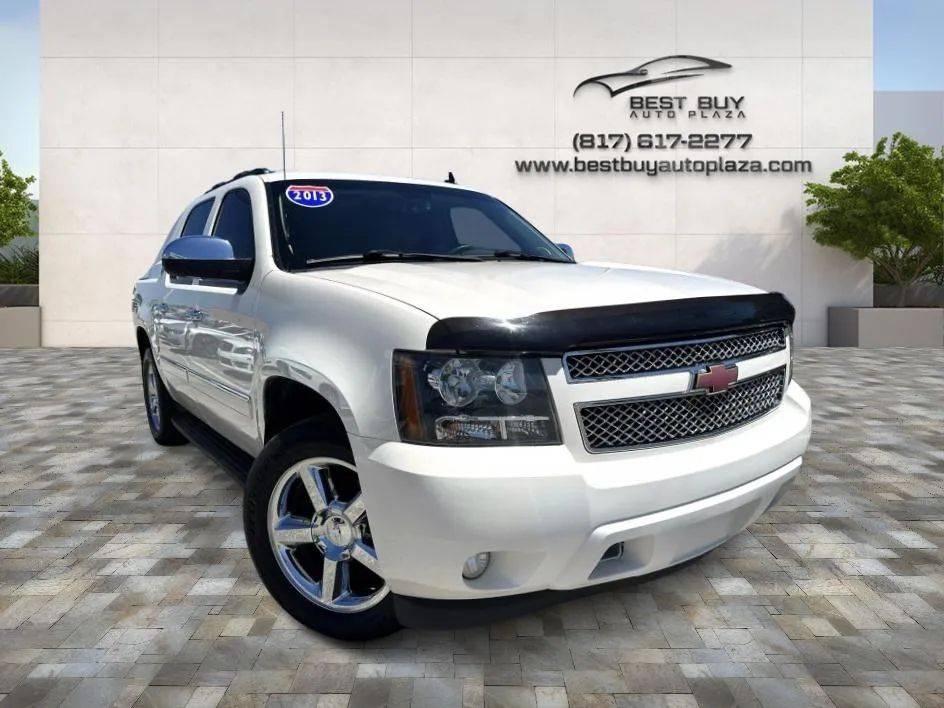 2013 Chevrolet Avalanche LTZ — Pickup Truck — 145,813 mi — Arlington, TX