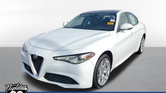 2021 Alfa Romeo Giulia Ti — Sedan — 32,299 mi — Oak Lawn, IL