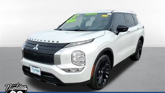 2022 Mitsubishi Outlander Black Edition — SUV — 30,372 mi — Oak Lawn, IL