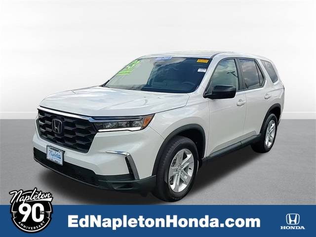 2023 Honda Pilot LX — SUV — 24,084 mi — Oak Lawn, IL