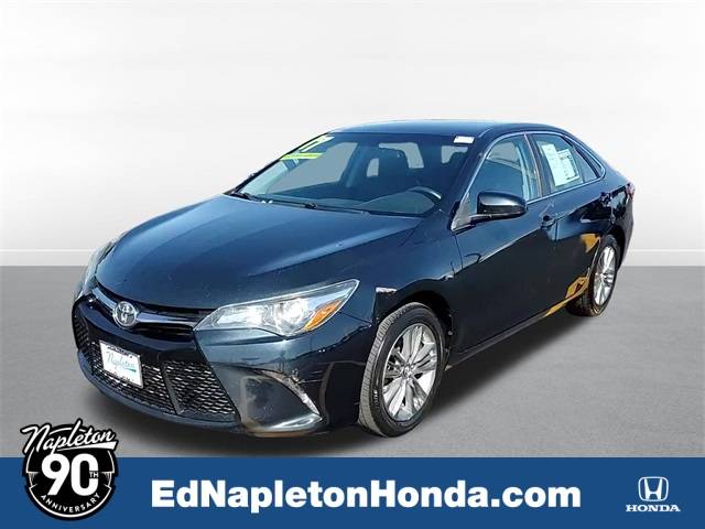 2017 Toyota Camry SE — Sedan — 113,375 mi — Oak Lawn, IL