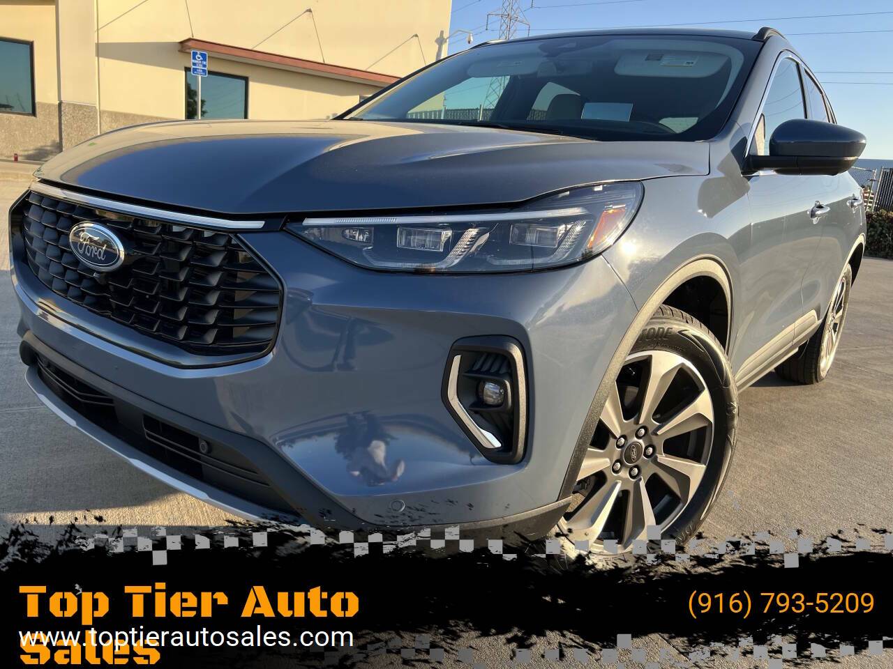 2025 Ford Escape Platinum — SUV — 335 mi — Sacramento, CA