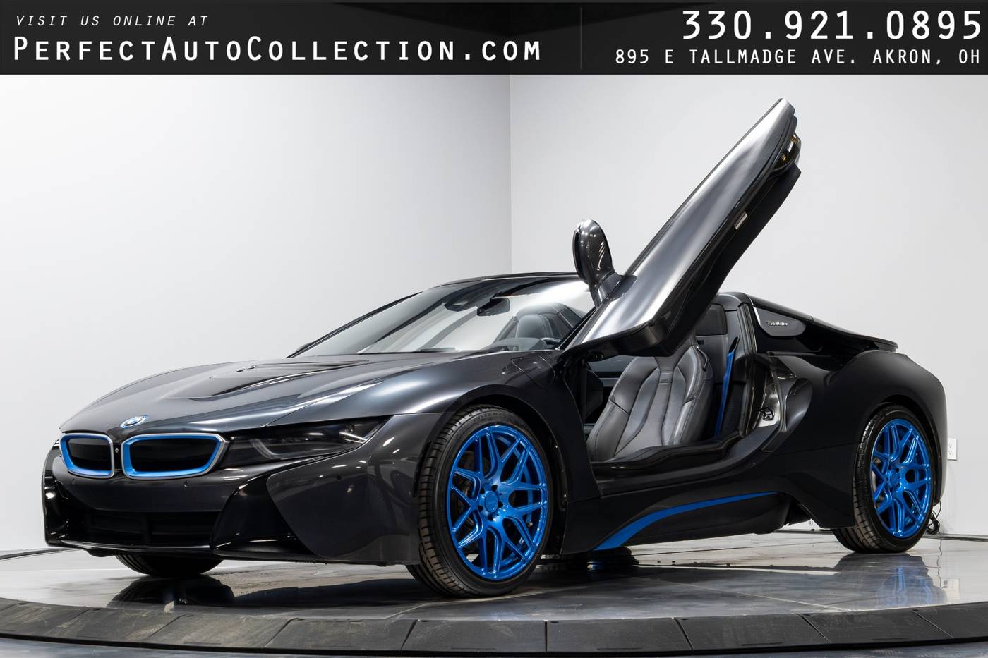 2019 BMW i8 Roadster