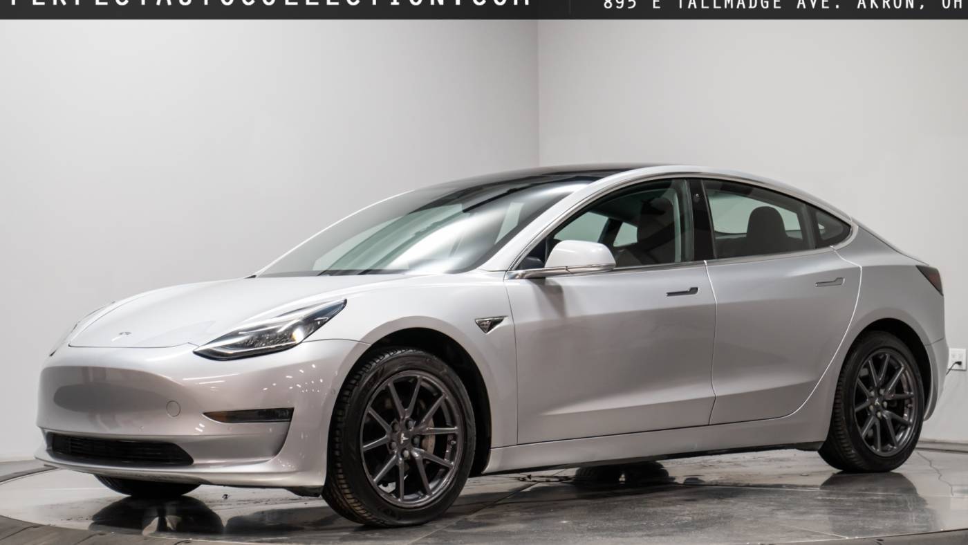 2018 Tesla Model 3 Long Range — Sedan — 98,944 mi — Akron, OH