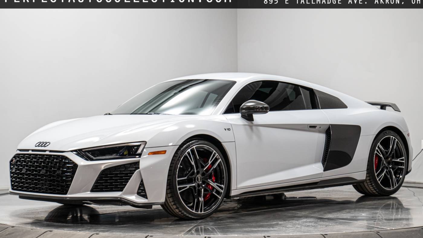 2023 Audi R8 V10 performance — Coupe — 1,377 mi — Akron, OH