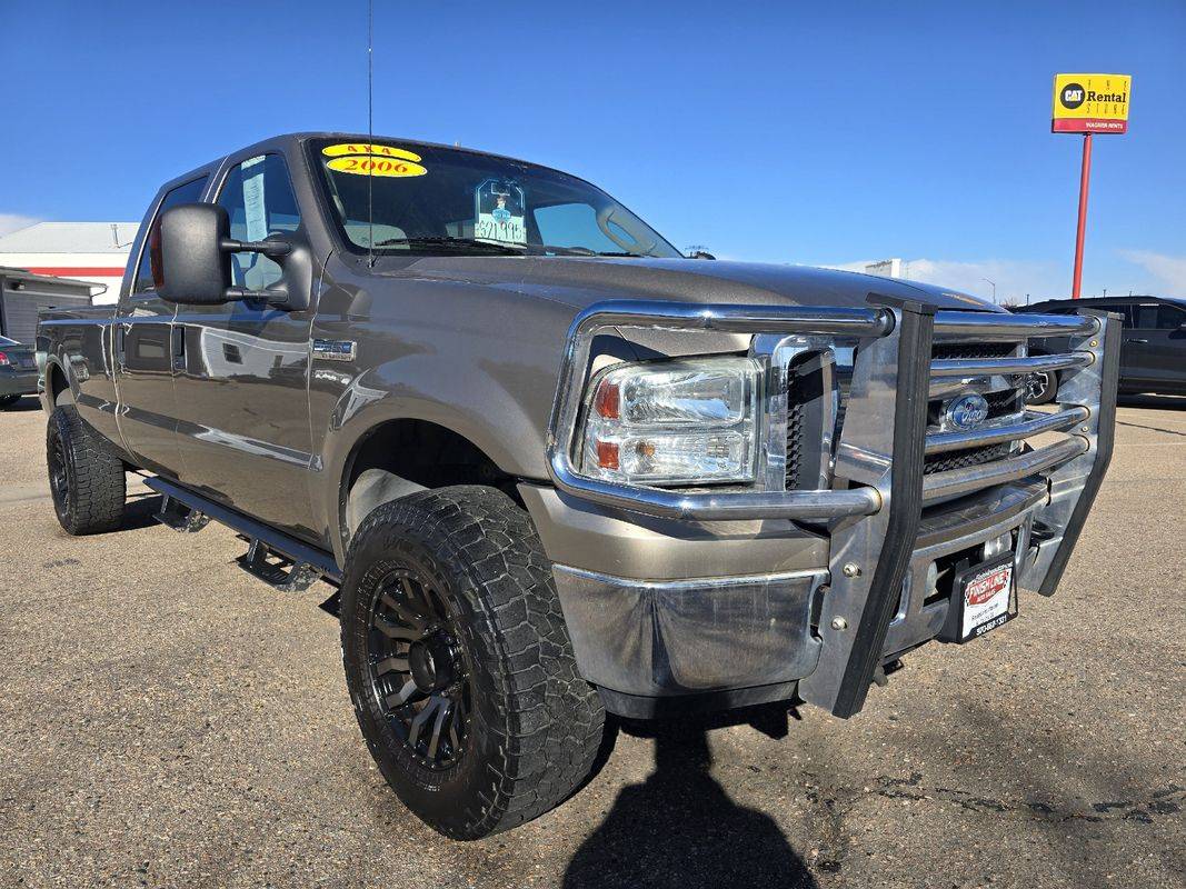2006 Ford Super Duty F-350 XLT — Pickup Truck — 63,725 mi — FT. Collins, CO