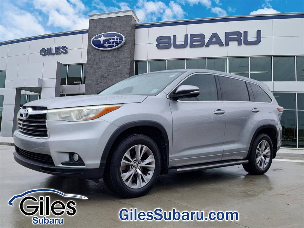 2016 Toyota Highlander LE V6 — SUV — 141,254 mi — Lafayette, LA