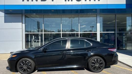 2020 Toyota Camry LE — Sedan — 49,680 mi — Indianapolis, IN