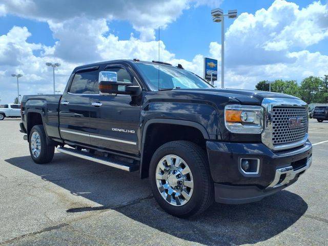 2016 GMC Sierra 2500HD Denali — Pickup Truck — 73,883 mi — Indianapolis, IN