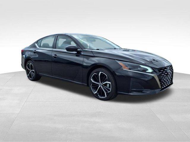 2024 Nissan Altima SR — Sedan — 18,956 mi — Indianapolis, IN