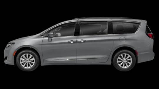 2020 Chrysler Pacifica Touring L — Minivan — 69,761 mi — Temecula, CA