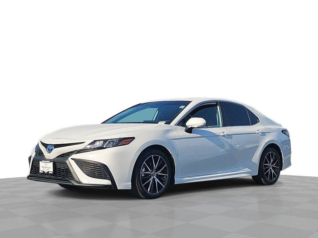 2024 Toyota Camry Hybrid SE — Sedan — 16,390 mi — Temecula, CA