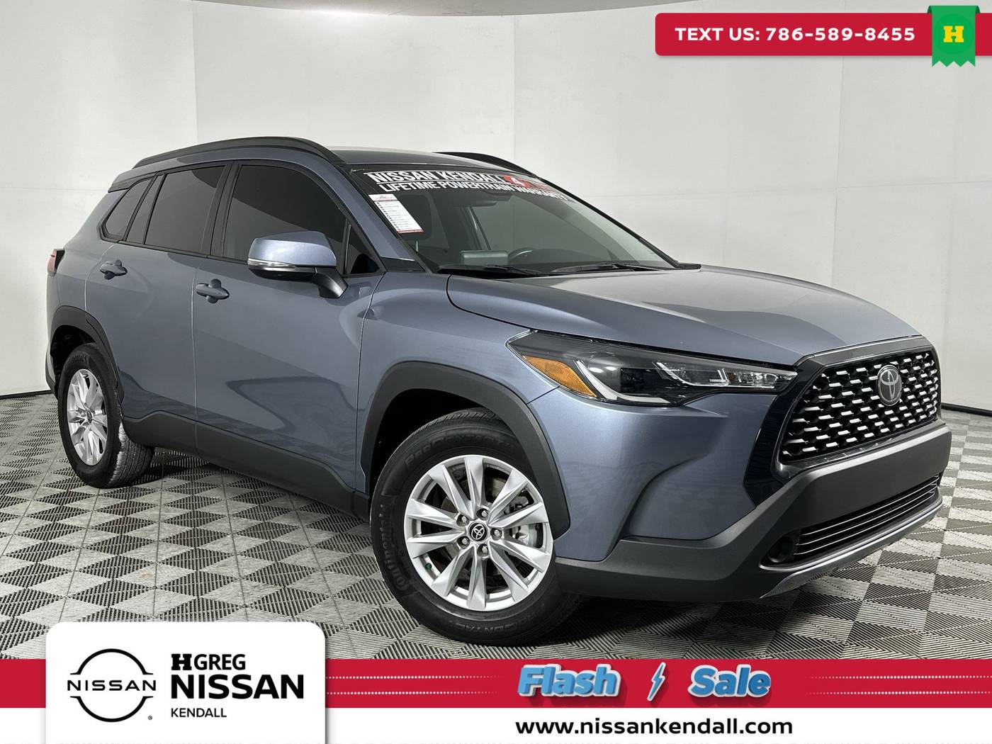 2023 Toyota Corolla Cross LE — SUV — 29,994 mi — Palmetto Bay, FL