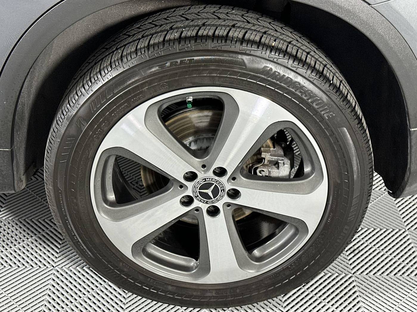 Photo 10