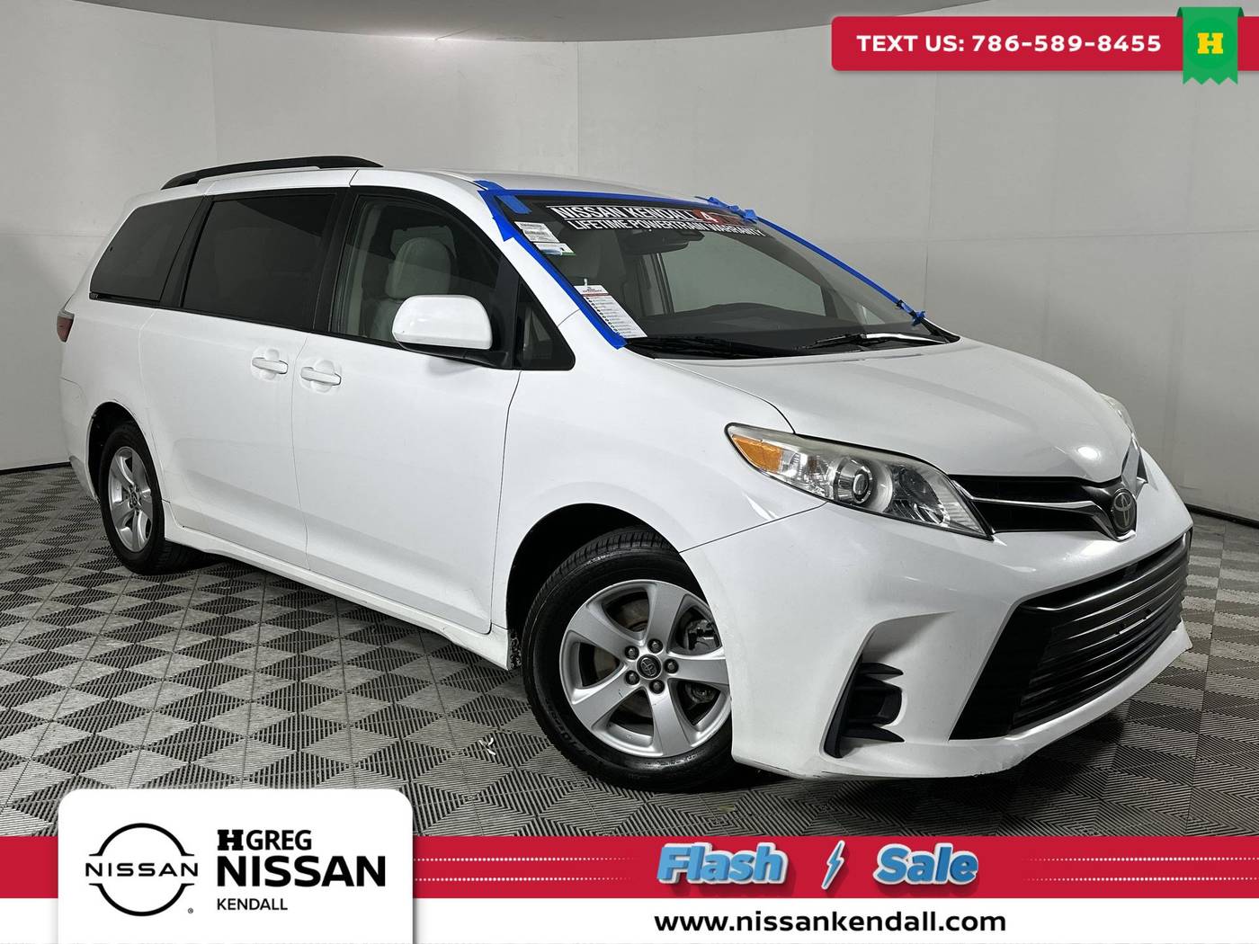 2018 Toyota Sienna LE — Minivan — 79,838 mi — Palmetto Bay, FL