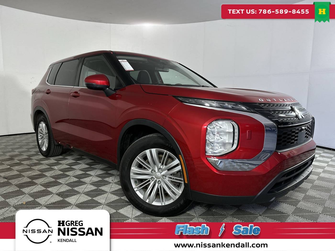 2022 Mitsubishi Outlander ES — SUV — 50,171 mi — Palmetto Bay, FL