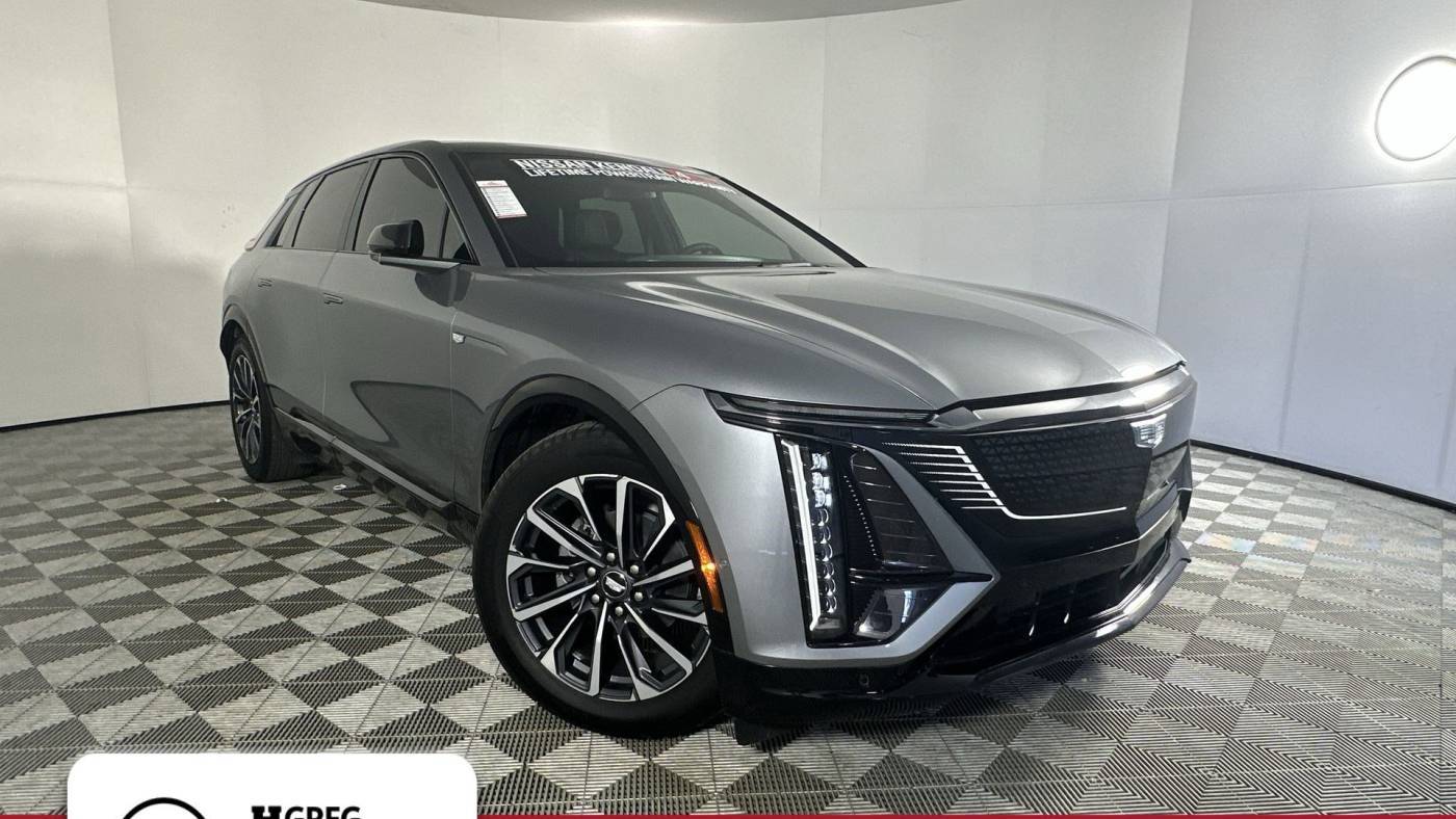 2024 Cadillac LYRIQ Sport — SUV — 8,037 mi — Palmetto Bay, FL